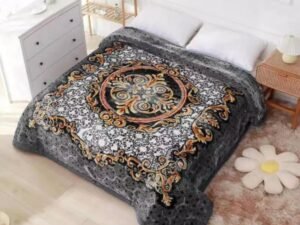 2 PLY Heavy Blankets Reversible Soft & Warm Traditional Bed Blanket King Size 200x240 (Weight 3.5kg)